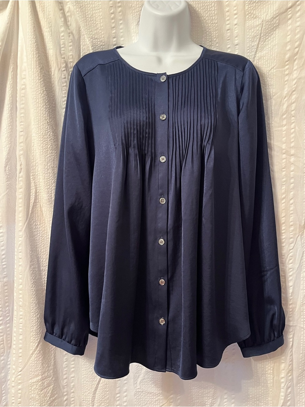 J. Jill Navy Pintuck Button-Front Blouse top blue satin small could fit medium